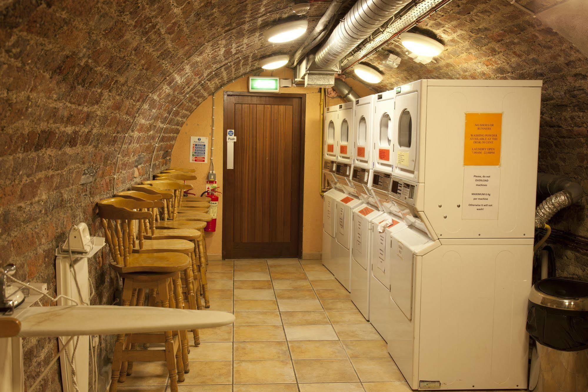 Isaacs Hostel Dublin Eksteriør bilde