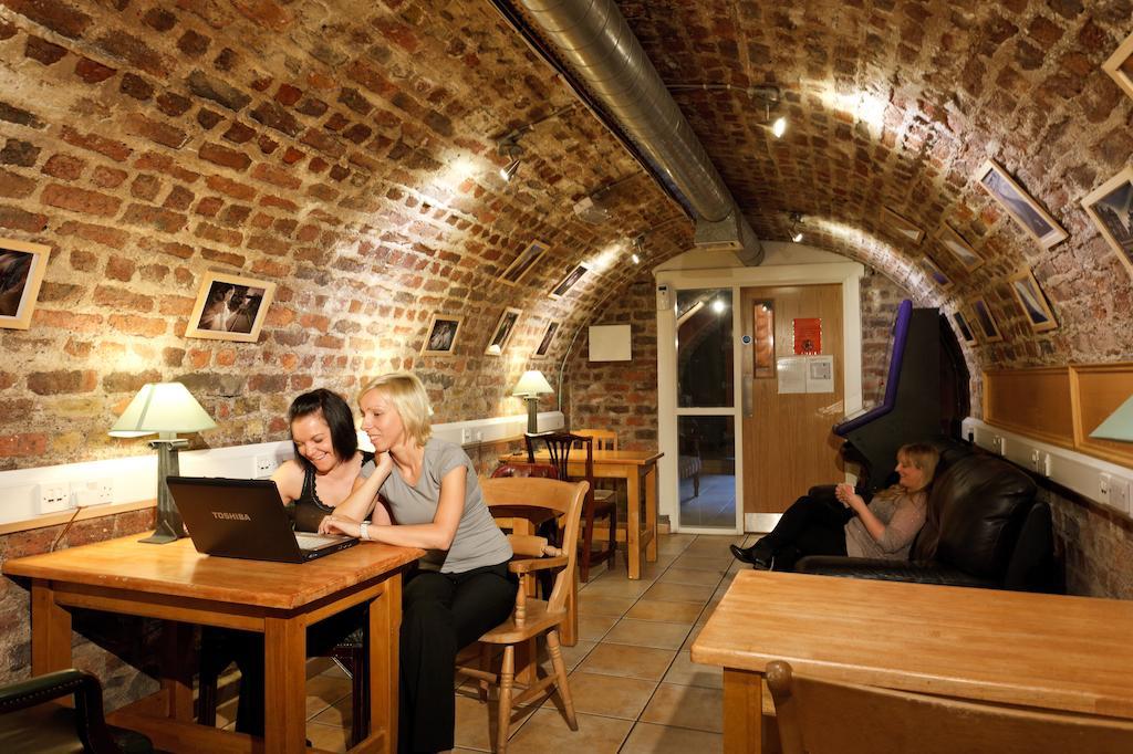 Isaacs Hostel Dublin Eksteriør bilde